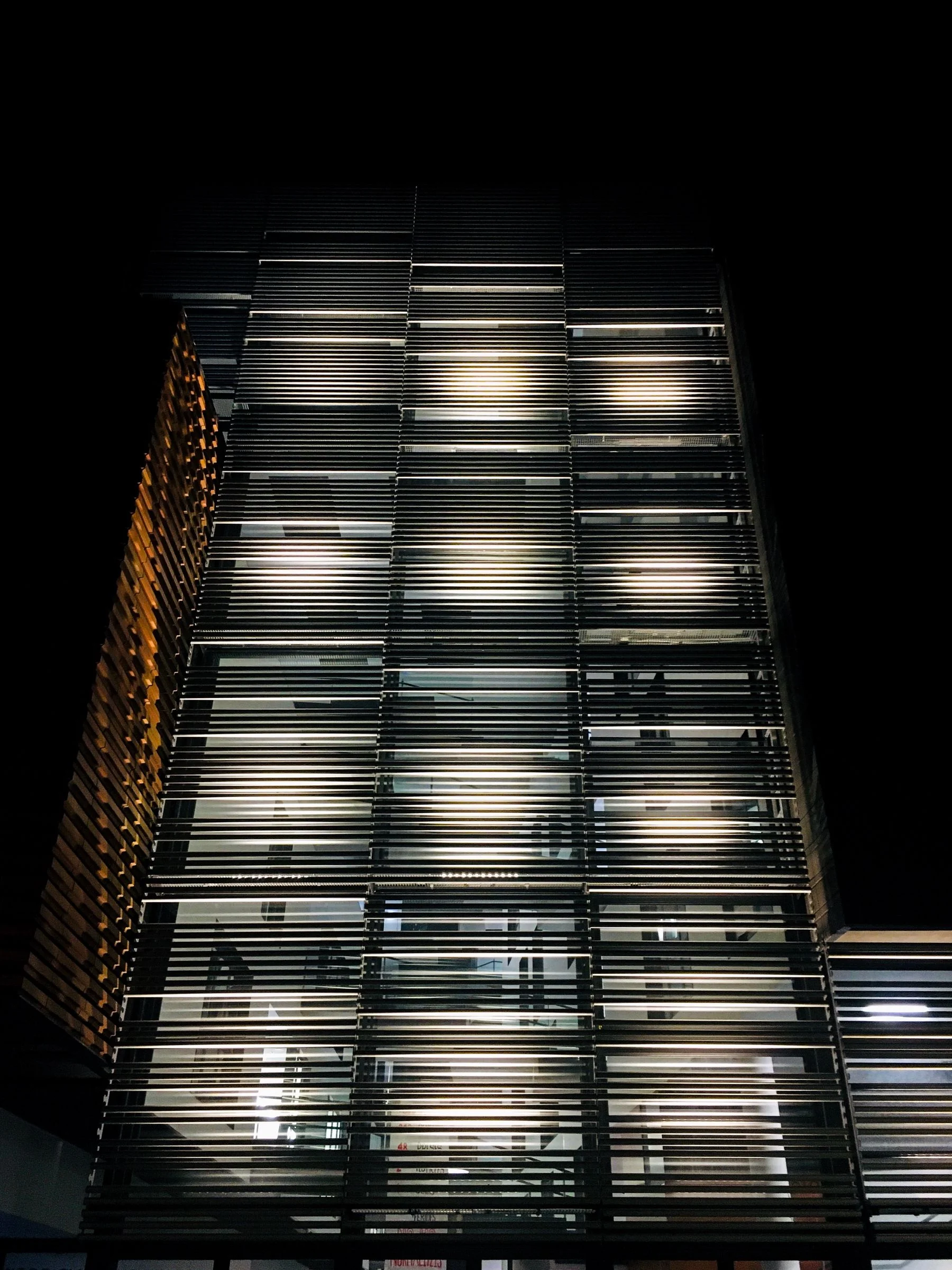 Professional exterior and soffit lighting installation - service 1