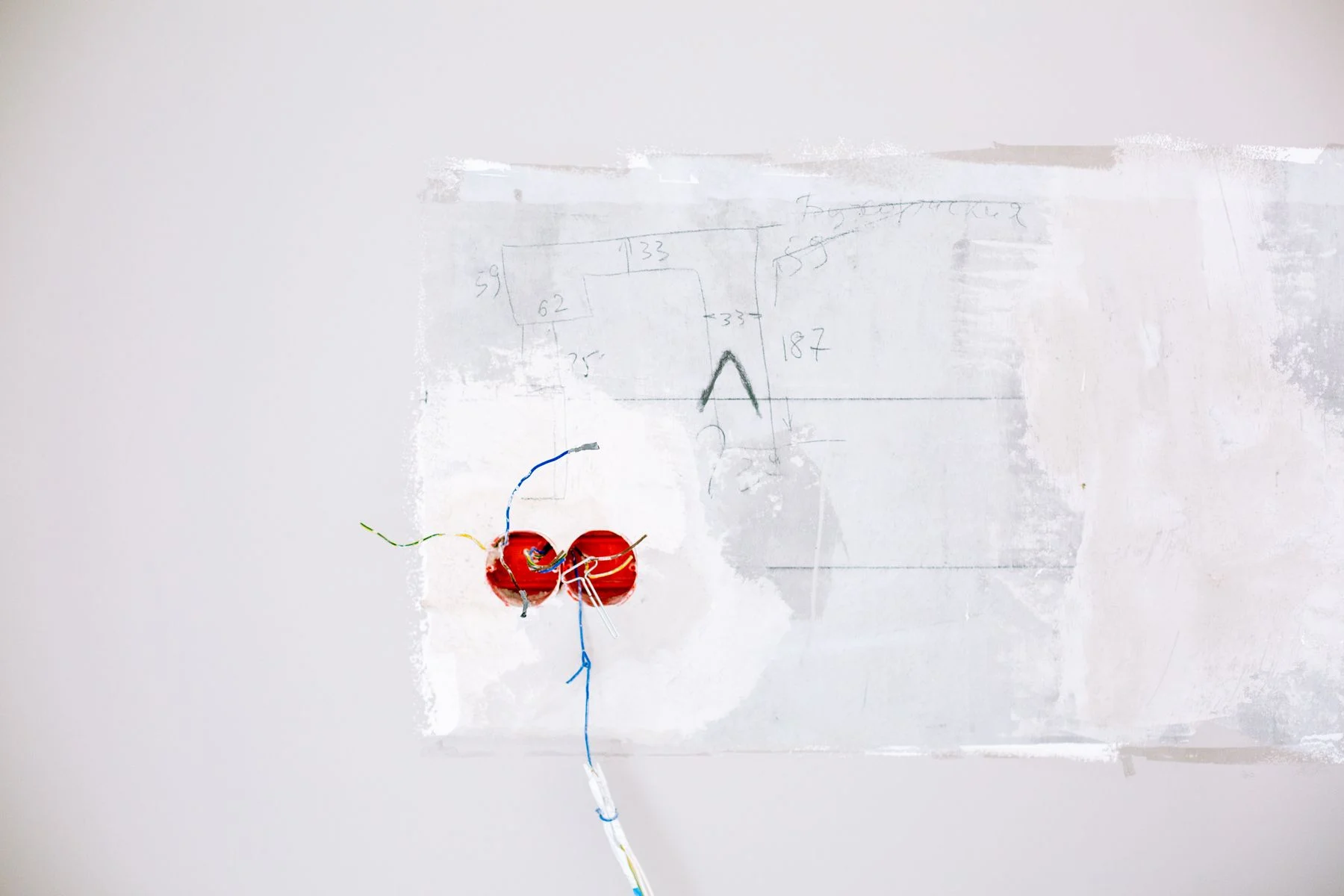 Professional residential electrical wiring and renovation - service 4